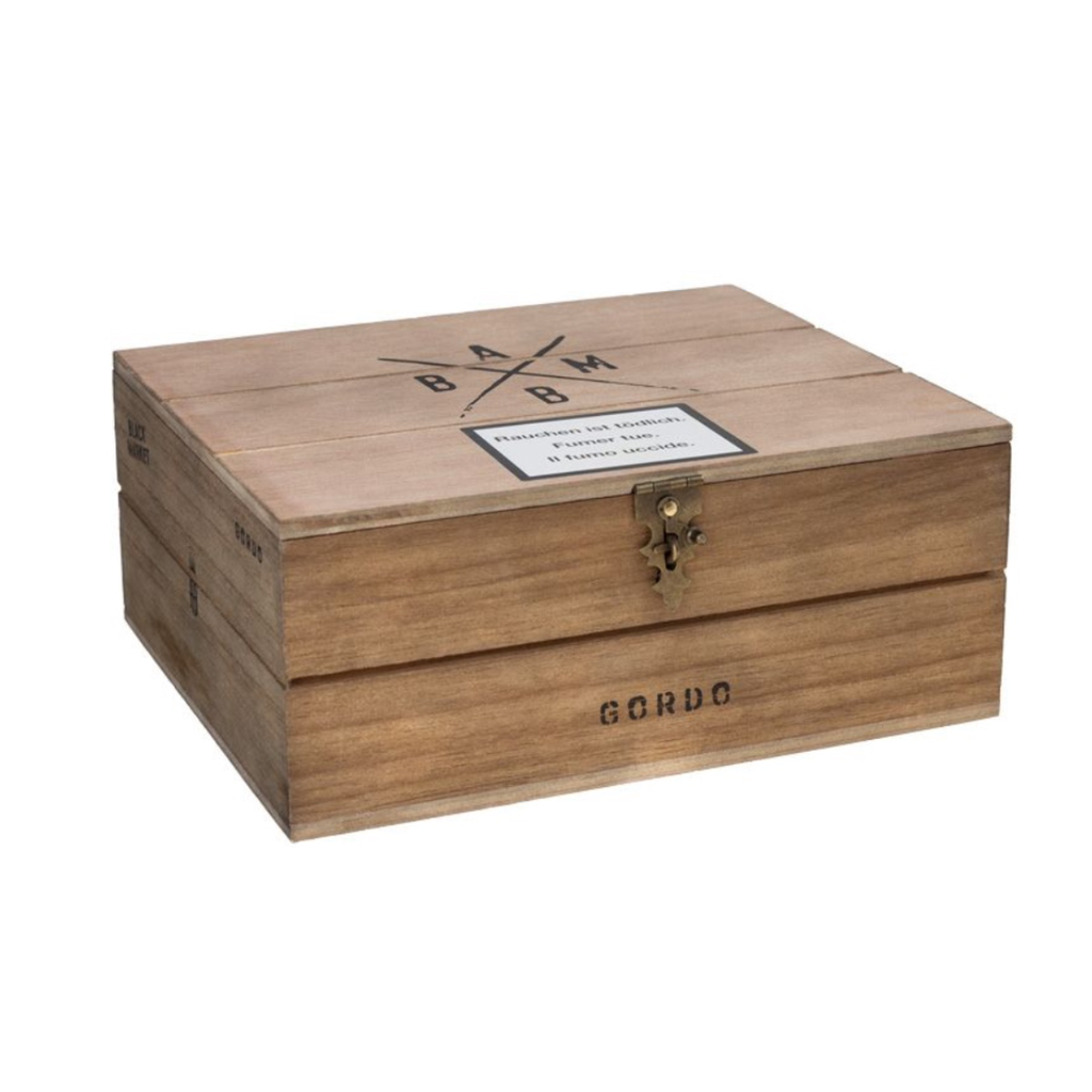 Black market gordo-2.webp